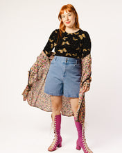 Load image into Gallery viewer, 90s High-Waisted Periwinkle Blue  90s Washed  Denim Shorts by Gitano