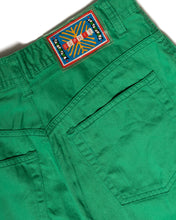 Load image into Gallery viewer, 1980s Kelly Green Esprit  Extra Long  Cotton Shorts