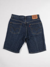 Load image into Gallery viewer, 33W 2000's Levi's 505 Dark Wash Denim Shorts