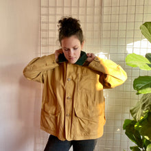 Load image into Gallery viewer, 1950's Tan Hunting Jacket Trailblazer