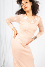 Load image into Gallery viewer, Pale Peach Knit 1970s Maxi Dress