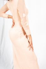 Load image into Gallery viewer, Pale Peach Knit 1970s Maxi Dress