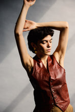 Load image into Gallery viewer, 1970&#39;s Ox Blood Leather Vest