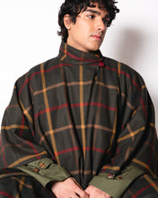 Load image into Gallery viewer, 1980's Leo Chevalier Plaid Wool Cape