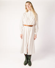 Load image into Gallery viewer, Edwardian white Cotton Soutache button down night gown