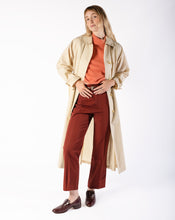 Load image into Gallery viewer, 80s Burberrys&#39; Lightweight Beige Cotton Belted Trench