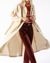Load image into Gallery viewer, 80s Burberrys&#39; Lightweight Beige Cotton Belted Trench
