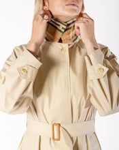 Load image into Gallery viewer, 80s Burberrys&#39; Lightweight Beige Cotton Belted Trench