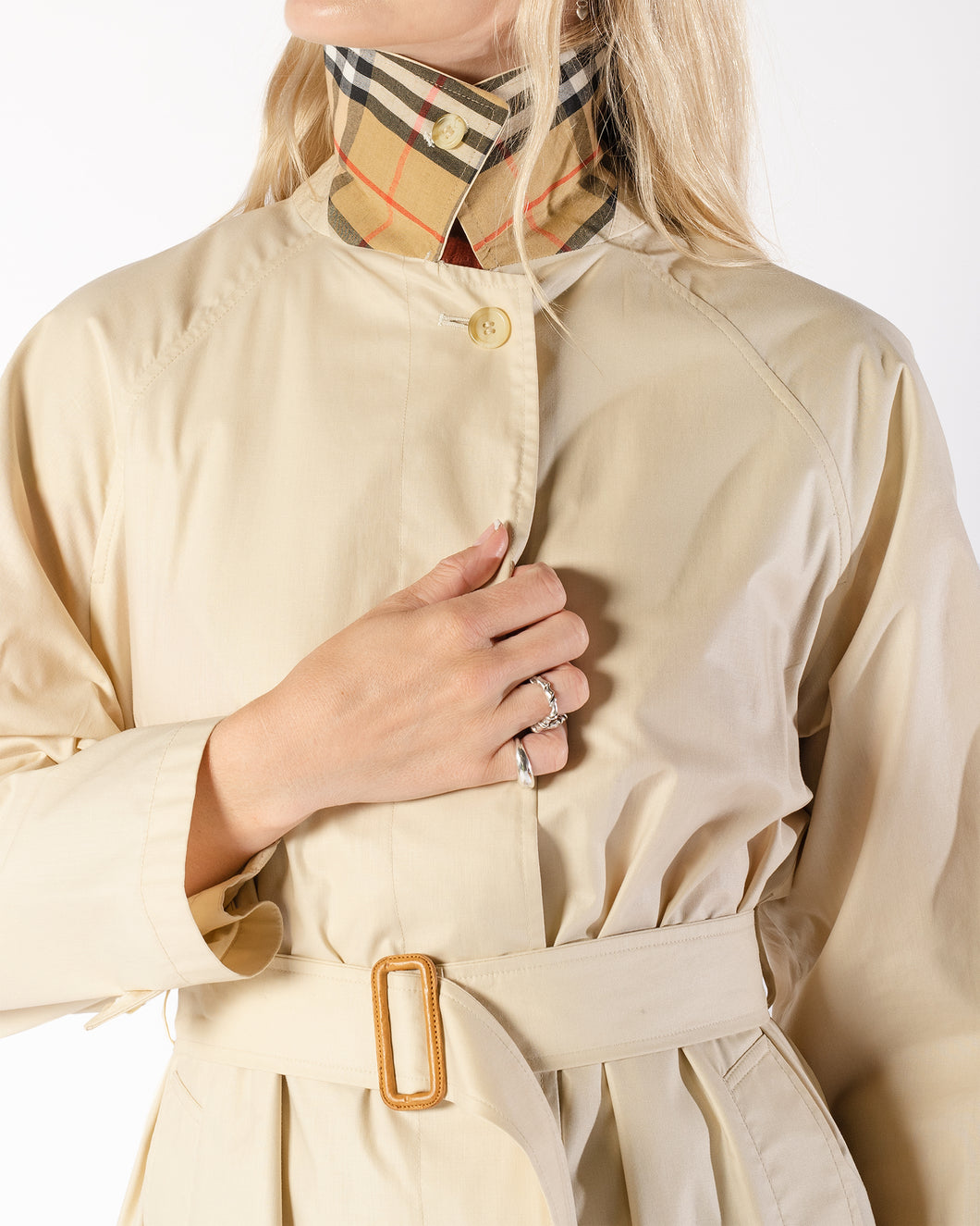 80s Burberrys' Lightweight Beige Cotton Belted Trench