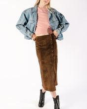 Load image into Gallery viewer, 80s Cropped Light Wash Denim Jacket
