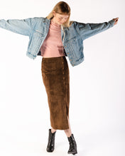 Load image into Gallery viewer, 80s Cropped Light Wash Denim Jacket