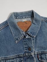 Load image into Gallery viewer, 1990’s Levi’s Light Wash Cropped Denim Jacket