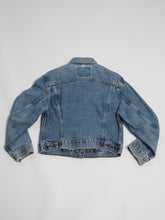 Load image into Gallery viewer, 1990’s Levi’s Light Wash Cropped Denim Jacket