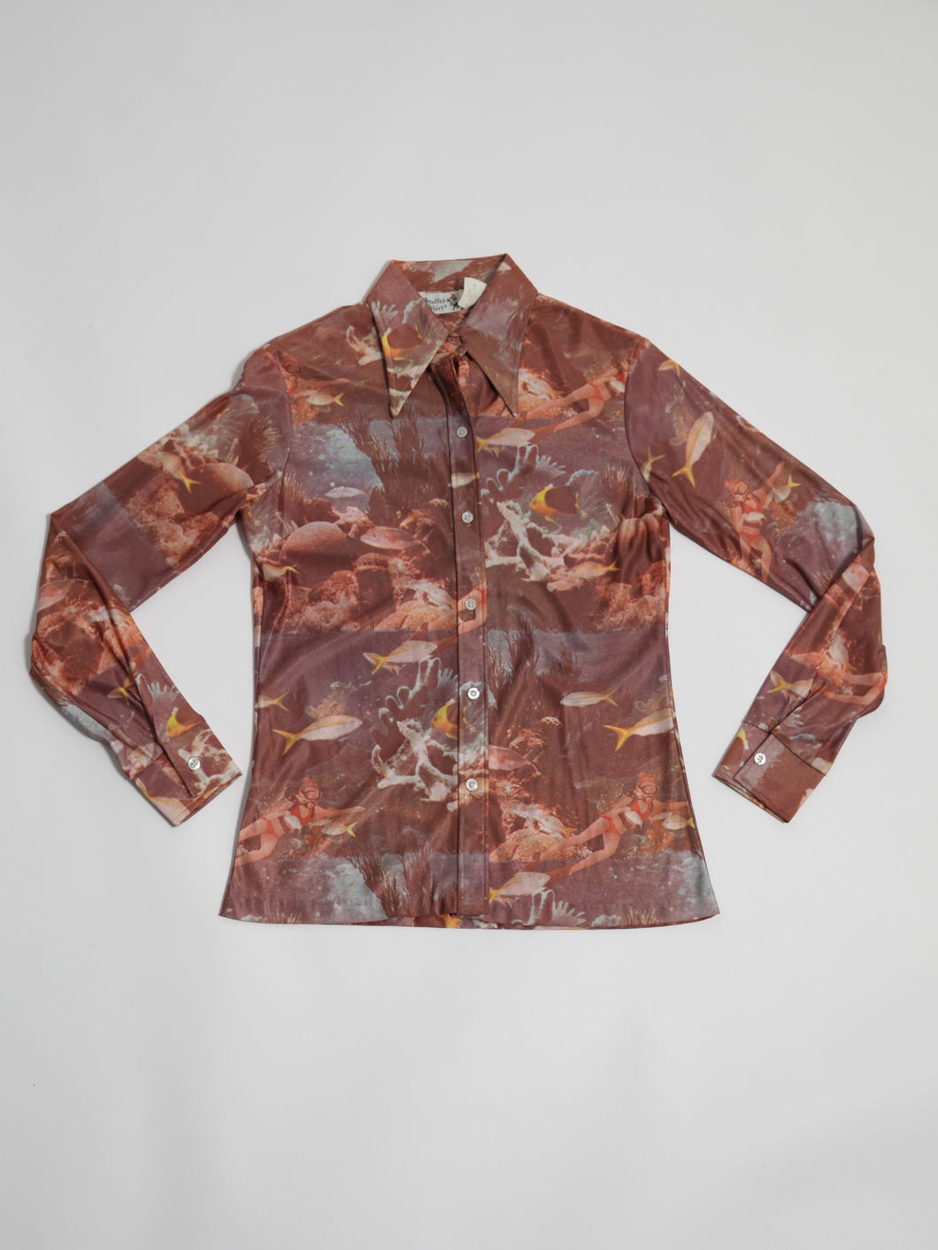 1970’s Brown Fish and Scuba Photo Print Poly Top with Dagger Collar