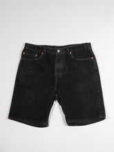 Load image into Gallery viewer, 38W 1990&#39;s Levi&#39;s 505 Black Denim Shorts