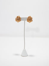 Load image into Gallery viewer, Natori Gold Tone Etched Clip Earrings