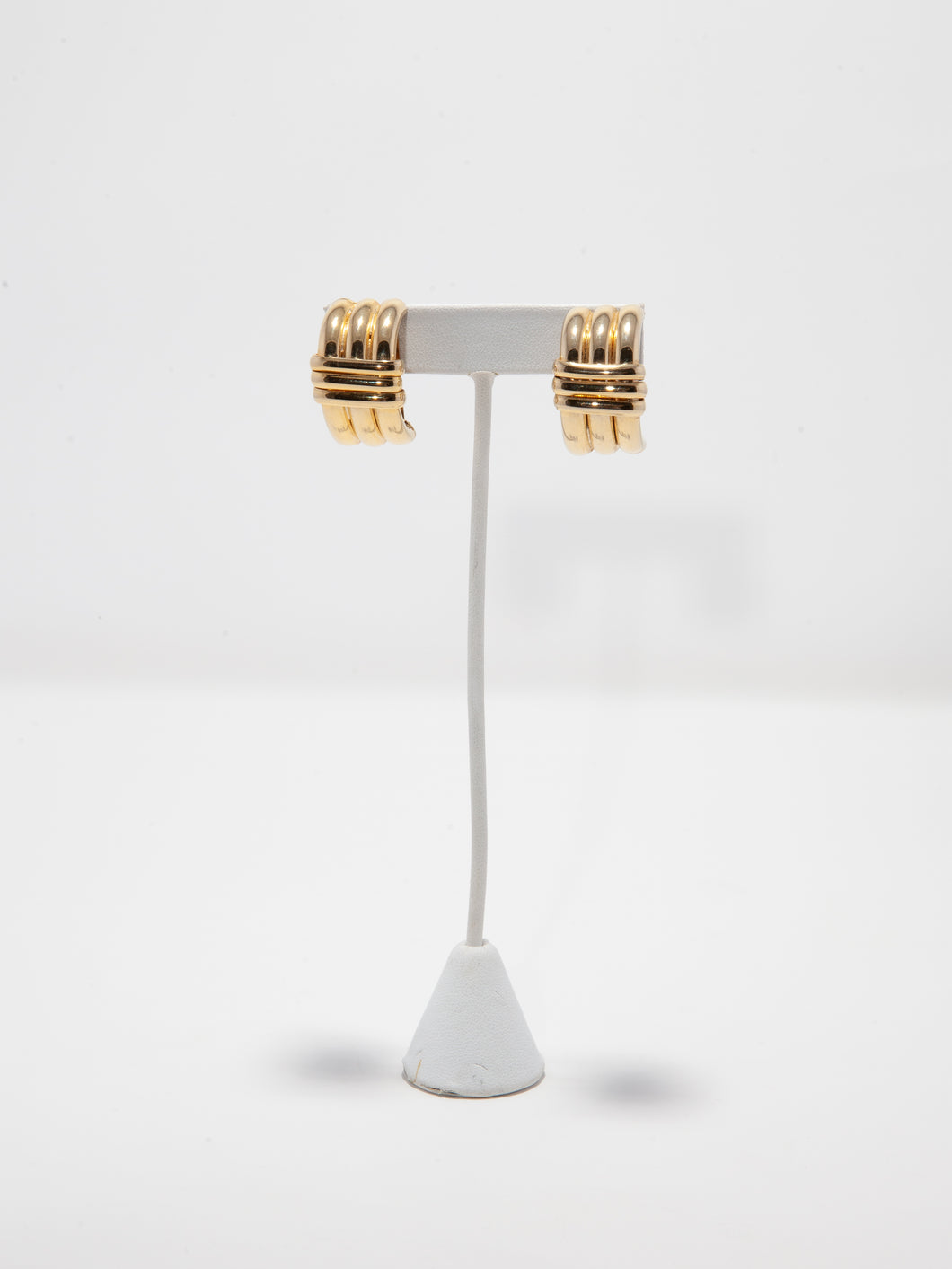 1990's Linear Gold Tone Clip Earrings