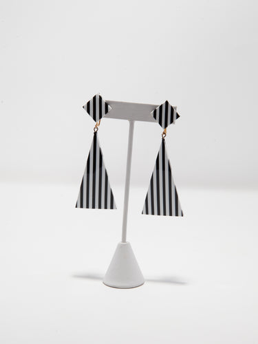 1960's Mod Resin Black and White Stripe Triangle Clip Earrings