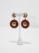 Load image into Gallery viewer, 1960&#39;s Gold and Lucite Mosaic Mod Clip Earrings