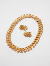 Load image into Gallery viewer, Vintage MONET Gold Plated Chunky Necklace and Clip Earrings Set