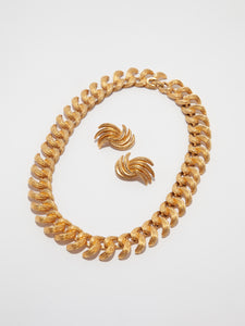 Vintage MONET Gold Plated Chunky Necklace and Clip Earrings Set