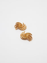Load image into Gallery viewer, Vintage MONET Gold Plated Chunky Necklace and Clip Earrings Set