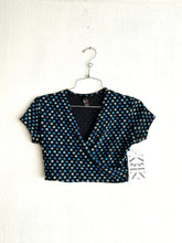 Load image into Gallery viewer, 2000's Way2 Cool Crop Top