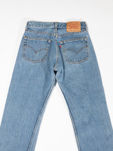 Load image into Gallery viewer, 1990&#39;s 27W 501 Levi&#39;s Cropped Jeans
