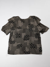 Load image into Gallery viewer, 1980&#39;s Short Sleeve Peter Pan Pattern Blouse