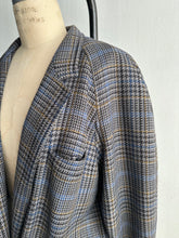 Load image into Gallery viewer, 1980&#39;s MaxMara Weekend Wool Houndstooth Blazer