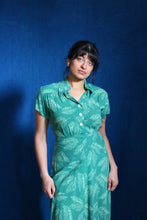 Load image into Gallery viewer, 1940's Green Day Dress