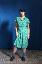 Load image into Gallery viewer, 1940's Green Day Dress
