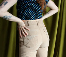 Load image into Gallery viewer, 2000's Way2 Cool Crop Top