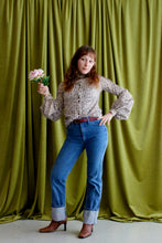 Load image into Gallery viewer, 1980's Wrangler Medium Wash Wrangler Jeans