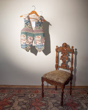 Load image into Gallery viewer, 90s Cat Tapestry Vest with Satin Back L-XL