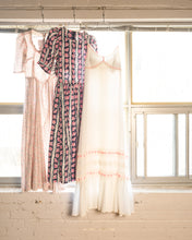 Load image into Gallery viewer, Handmade fitted cotton 1970s summer dress.