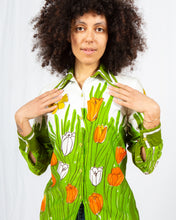 Load image into Gallery viewer, Vera Neumann 60s Cotton  Green and White Tulip and Butterfly Blouse