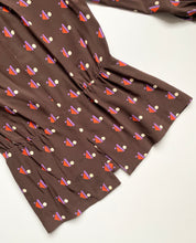 Load image into Gallery viewer, 1970s Brown Silk Printed Button up Blouse with Cinched Waist