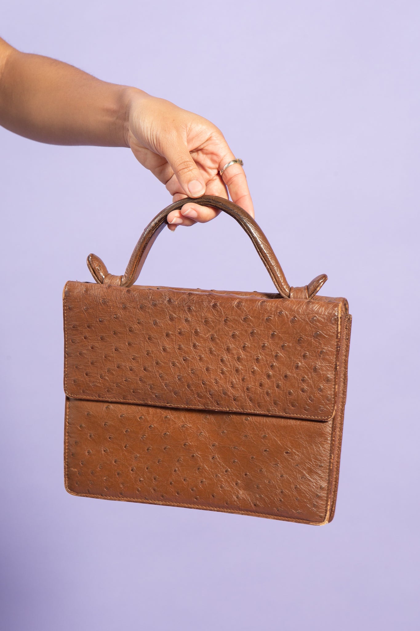 Brown Ostrich Leather 1960s Handbag – nouveaurichevintage