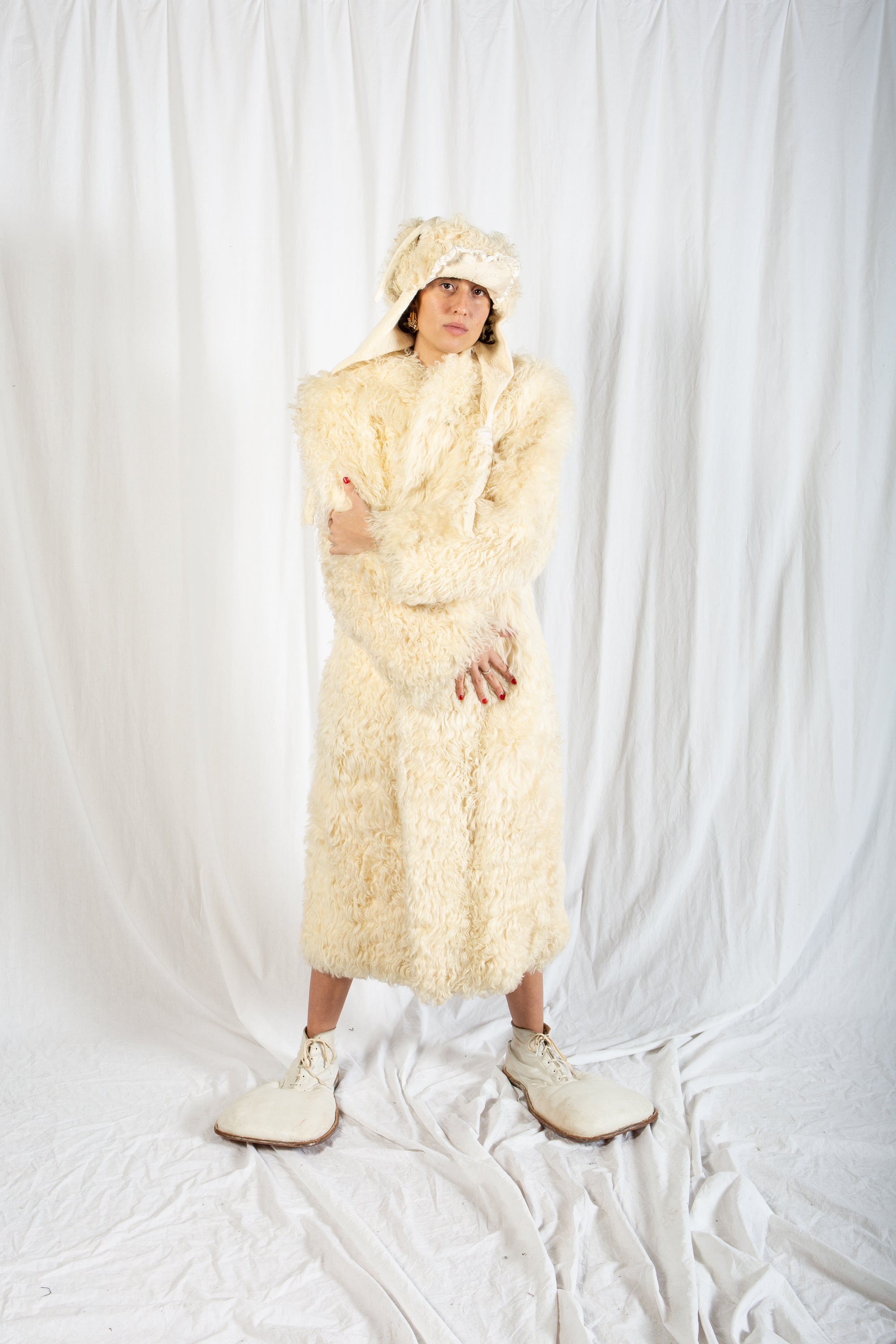 完売 MANOF CURLY FUR COCCON COAT CURLY FUR COCOON COAT｜OUTER(アウター)｜MANOF OFFICIAL