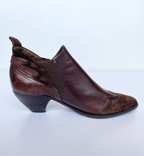Load image into Gallery viewer, Brown Western Heeled Chelsea Boot