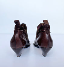 Load image into Gallery viewer, Brown Western Heeled Chelsea Boot