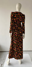 Load image into Gallery viewer, 70s Floral Poly Flannel Maxi Dress